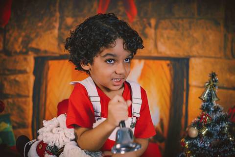ensaio de natal, sessão de natal, fotos de natal, ensaio fotográfico de natal, natal 2019, fotógrafa de família, onde fazer fotos de natal, fotos de natal zona leste, daniele vidal fotografia, infantil, lembrança de natal, decoração de natal com fotos'
