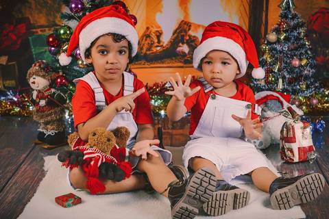ensaio de natal, sessão de natal, fotos de natal, ensaio fotográfico de natal, natal 2019, fotógrafa de família, onde fazer fotos de natal, fotos de natal zona leste, daniele vidal fotografia, infantil, lembrança de natal, decoração de natal com fotos'
