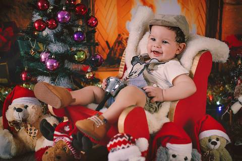 ensaio de natal, sessão de natal, fotos de natal, ensaio fotográfico de natal, natal 2019, fotógrafa de família, onde fazer fotos de natal, fotos de natal zona leste, daniele vidal fotografia, infantil, lembrança de natal, decoração de natal com fotos'
