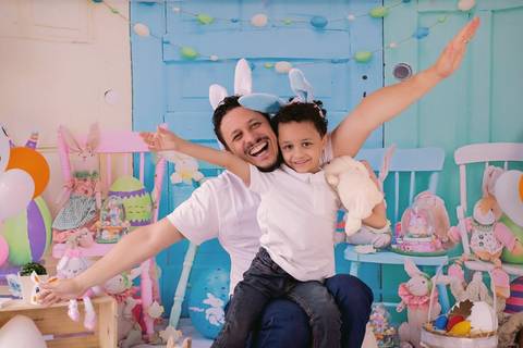 ensaio de páscoa, sessão de pascoa, fotos de páscoa, ensaio fotográfico de páscoa, pascoa 2020, fotógrafa de família, onde fazer fotos de pascoa, fotos de pascoa zona leste, daniele vidal fotografia, infantil, lembrança de pascoa, decoração de páscoa'