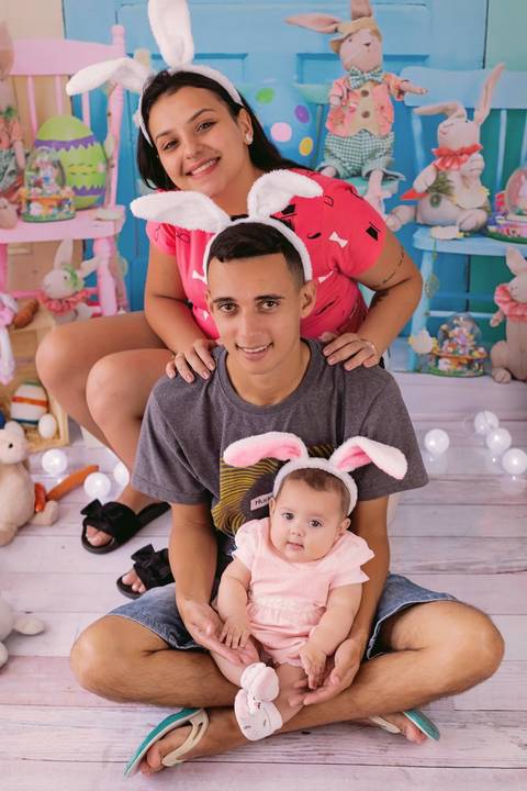 ensaio de páscoa, sessão de pascoa, fotos de páscoa, ensaio fotográfico de páscoa, pascoa 2020, fotógrafa de família, onde fazer fotos de pascoa, fotos de pascoa zona leste, daniele vidal fotografia, infantil, lembrança de pascoa, decoração de páscoa'