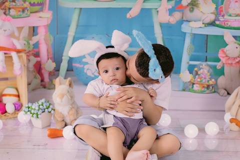 ensaio de páscoa, sessão de pascoa, fotos de páscoa, ensaio fotográfico de páscoa, pascoa 2020, fotógrafa de família, onde fazer fotos de pascoa, fotos de pascoa zona leste, daniele vidal fotografia, infantil, lembrança de pascoa, decoração de páscoa'