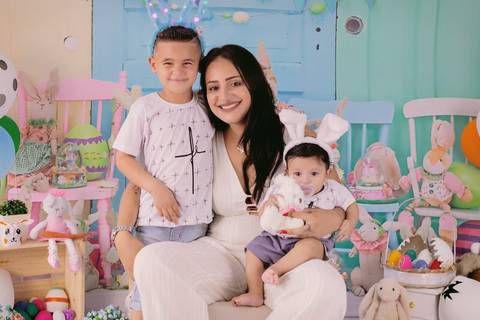 ensaio de páscoa, sessão de pascoa, fotos de páscoa, ensaio fotográfico de páscoa, pascoa 2020, fotógrafa de família, onde fazer fotos de pascoa, fotos de pascoa zona leste, daniele vidal fotografia, infantil, lembrança de pascoa, decoração de páscoa'