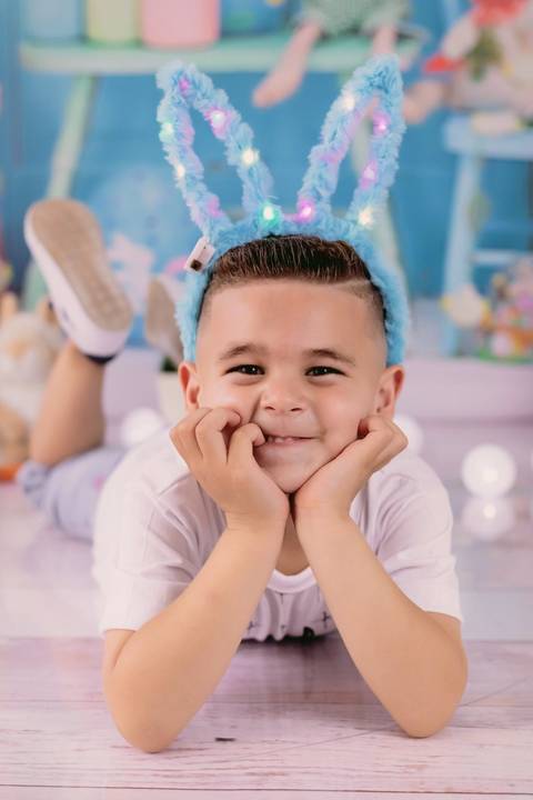 ensaio de páscoa, sessão de pascoa, fotos de páscoa, ensaio fotográfico de páscoa, pascoa 2020, fotógrafa de família, onde fazer fotos de pascoa, fotos de pascoa zona leste, daniele vidal fotografia, infantil, lembrança de pascoa, decoração de páscoa'