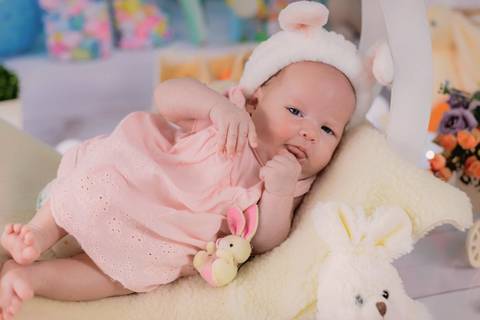 ensaio de páscoa, sessão de pascoa, fotos de páscoa, ensaio fotográfico de páscoa, pascoa 2020, fotógrafa de família, onde fazer fotos de pascoa, fotos de pascoa zona leste, daniele vidal fotografia, infantil, lembrança de pascoa, decoração de páscoa'