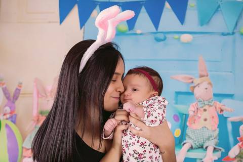 ensaio de páscoa, sessão de pascoa, fotos de páscoa, ensaio fotográfico de páscoa, pascoa 2020, fotógrafa de família, onde fazer fotos de pascoa, fotos de pascoa zona leste, daniele vidal fotografia, infantil, lembrança de pascoa, decoração de páscoa'