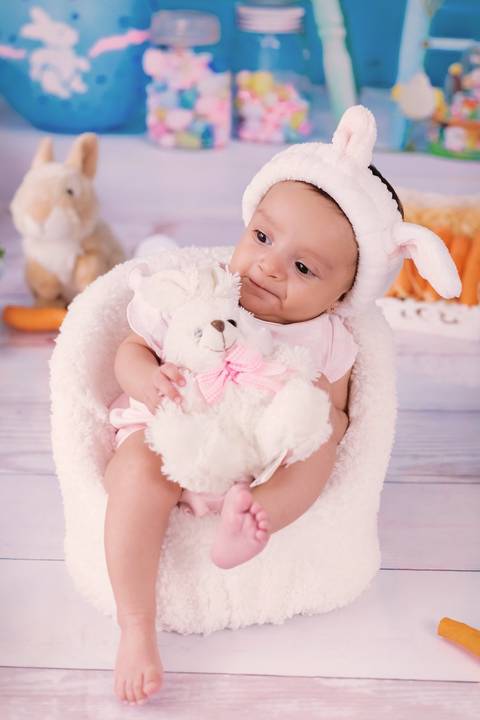 ensaio de páscoa, sessão de pascoa, fotos de páscoa, ensaio fotográfico de páscoa, pascoa 2020, fotógrafa de família, onde fazer fotos de pascoa, fotos de pascoa zona leste, daniele vidal fotografia, infantil, lembrança de pascoa, decoração de páscoa'