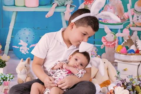 ensaio de páscoa, sessão de pascoa, fotos de páscoa, ensaio fotográfico de páscoa, pascoa 2020, fotógrafa de família, onde fazer fotos de pascoa, fotos de pascoa zona leste, daniele vidal fotografia, infantil, lembrança de pascoa, decoração de páscoa'