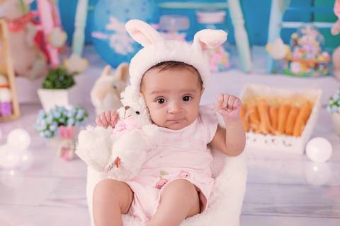 ensaio de páscoa, sessão de pascoa, fotos de páscoa, ensaio fotográfico de páscoa, pascoa 2020, fotógrafa de família, onde fazer fotos de pascoa, fotos de pascoa zona leste, daniele vidal fotografia, infantil, lembrança de pascoa, decoração de páscoa'