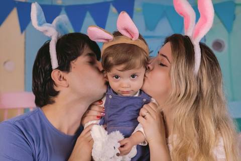 ensaio de páscoa, sessão de pascoa, fotos de páscoa, ensaio fotográfico de páscoa, pascoa 2020, fotógrafa de família, onde fazer fotos de pascoa, fotos de pascoa zona leste, daniele vidal fotografia, infantil, lembrança de pascoa, decoração de páscoa'