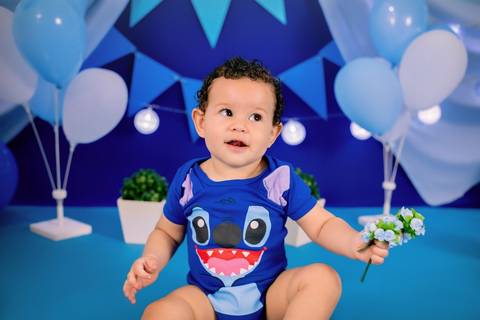 smash the cake, smash cake, cake smash, ensaio de um aninho, primeiro aninho, ensaio de aniversário, ensaio infantil, ensaio de bebê, fotografia infantil, acompanhamento mensal, festa infantil, daniele vidal fotografia, ensaio fotografico, bebê com o bolo'