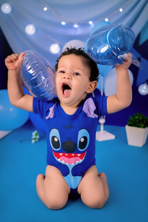 smash the cake, smash cake, cake smash, ensaio de um aninho, primeiro aninho, ensaio de aniversário, ensaio infantil, ensaio de bebê, fotografia infantil, acompanhamento mensal, festa infantil, daniele vidal fotografia, ensaio fotografico, bebê com o bolo'