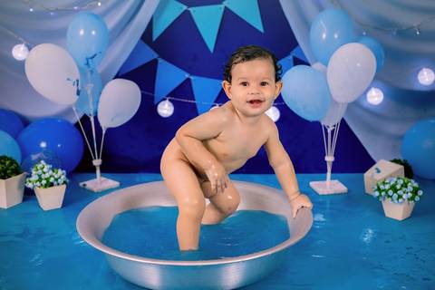 smash the cake, smash cake, cake smash, ensaio de um aninho, primeiro aninho, ensaio de aniversário, ensaio infantil, ensaio de bebê, fotografia infantil, acompanhamento mensal, festa infantil, daniele vidal fotografia, ensaio fotografico, bebê com o bolo'