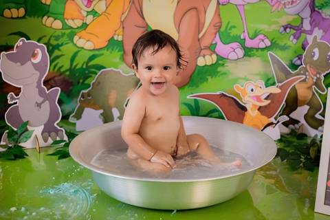 smash the cake, smash cake, cake smash, ensaio de um aninho, primeiro aninho, ensaio de aniversário, ensaio infantil, ensaio de bebê, fotografia infantil, acompanhamento mensal, festa infantil, daniele vidal fotografia, ensaio fotografico, bebê com o bolo'