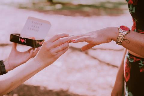 Ensaio fotográfico. Ensaio casal. Ensaio casal gay. Ensaio masculino. Ensaio lgbt. LGBT. Ensaio homossexual. Ensaio romântico. Ensaio externo. Book fotográfico. LGBTQI+. Daniele Vidal Fotografia. Casamento. Noivado. Namoro. Pré wedding. Pré casamento.'