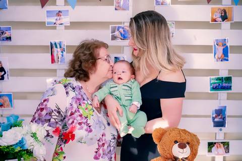 Chá de bebê, gravidez, maternidade, fotógrafa zona leste, amamentação, gestação, ensaio gestante, fotos de grávida, chá com o bebê, chá com bebê, bebê prematuro, recém-nascido, Daniele Vidal Fotografia, fotos de chá de bebê, chá bar, fotos de família'