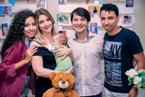 Chá de bebê, gravidez, maternidade, fotógrafa zona leste, amamentação, gestação, ensaio gestante, fotos de grávida, chá com o bebê, chá com bebê, bebê prematuro, recém-nascido, Daniele Vidal Fotografia, fotos de chá de bebê, chá bar, fotos de família'