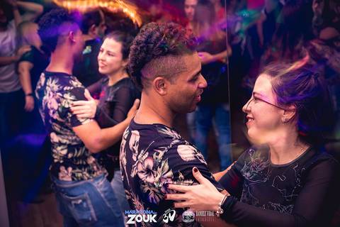 Daniele Vidal Fotografia, festa de casamento, dança dos famosos, spaço 3D, Zouk, dança de salão, fotos de zouk, fotos de balada, fotos de dança de salão, fotógrafa de festa, fotógrafa de dança, baila mundo, zouk planta, zouk black, lambada, fotos de dança'