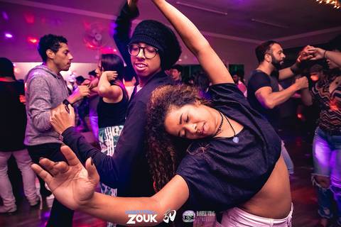 Daniele Vidal Fotografia, festa de casamento, dança dos famosos, spaço 3D, Zouk, dança de salão, fotos de zouk, fotos de balada, fotos de dança de salão, fotógrafa de festa, fotógrafa de dança, baila mundo, zouk planta, zouk black, lambada, fotos de dança'