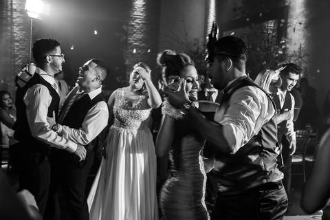 DANÇA DOS CONVIDADOS NO SALÃO ATMOSPHERA DO CASAMENTO DO MARLON E THALITA'