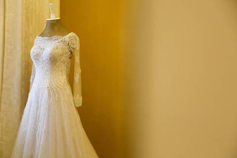 VESTIDO DA NOIVA THALITA NO DIA DO SEU CASAMENTO NO GUARUJÁ'