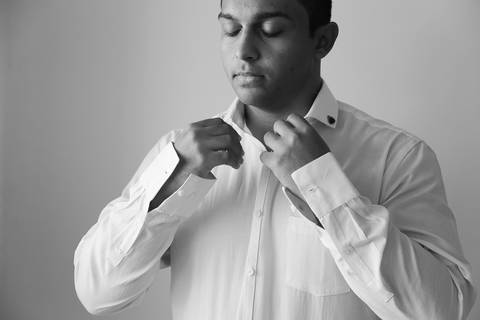 making of do noivo andré no dia do seu casamento ao ar livre no golf clube guarujá'