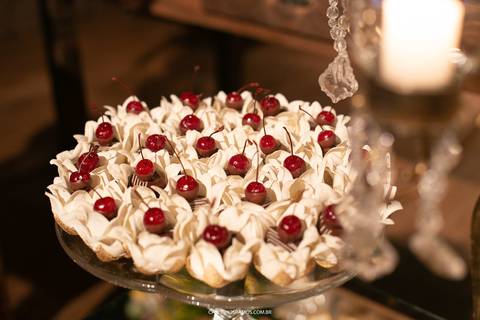 casamento-no-guarujá-salão-atmosphera-doces-valeria-chocotrufas'