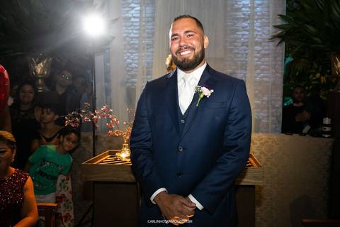 entrada-noivo-salão-atmosphera-casamento-no-guarujá'