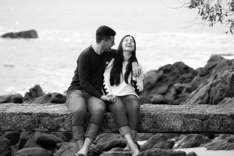 ensaio -pré-casamento- praia -das -conchas - guarujá - '