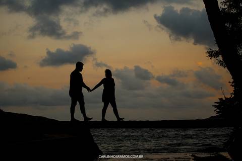 ensaio-pré-casamento-na-praia-das-conchas-no-guarujá-da-amanda-e-caio'
