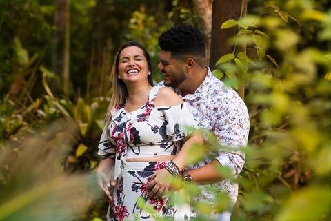 ensaio-pré-casamento-na-praia-das-conchas-no-guarujá-da-amanda-e-caio'