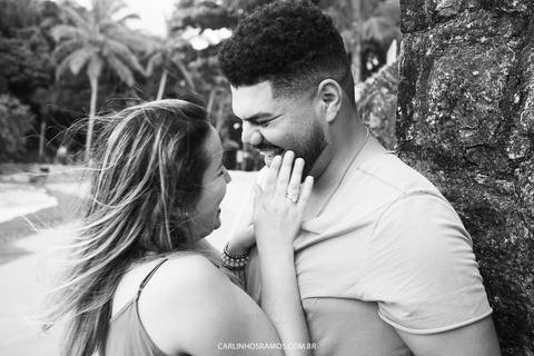 ensaio-pré-casamento-na-praia-das-conchas-no-guarujá-da-amanda-e-caio'