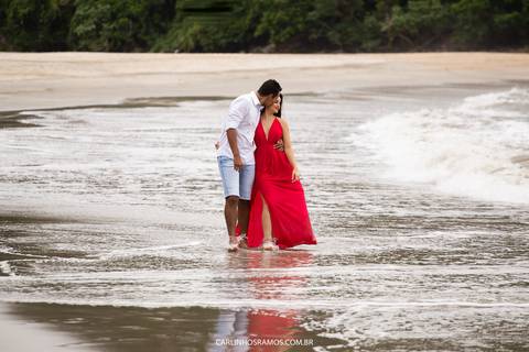 ensaio-pré-casamento-na-praia-das-conchas-da-vanessa-e-elton'