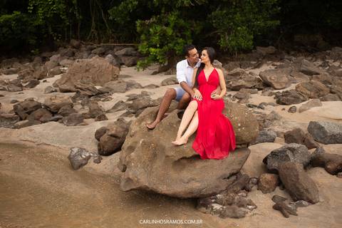 ensaio-pré-casamento-na-praia-das-conchas-da-vanessa-e-elton'