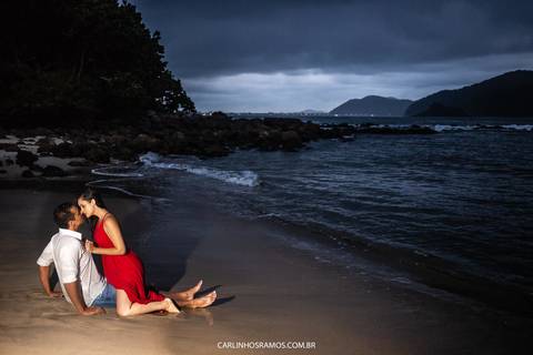 ensaio-pré-casamento-na-praia-das-conchas-da-vanessa-e-elton'