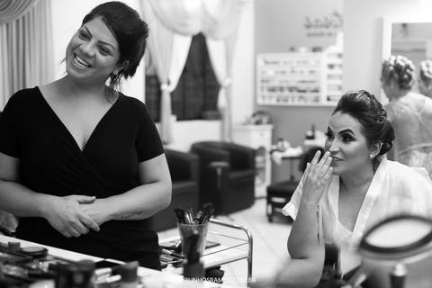 make-amanda-no-salão-chiquetósas-em-guarujá'