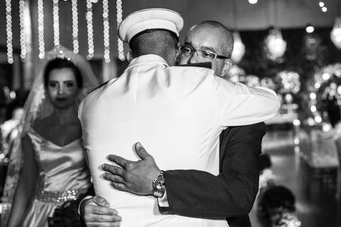 entrada-da-noiva-casamento-vanessa-no-atmosphera-em-guaruja'