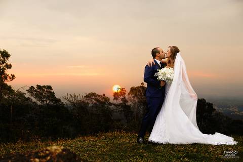 Finalizando o por do sol com esta imagem incrível'