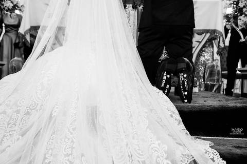 Mensagem do noivo aos convidados pelo sapato'