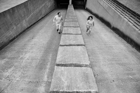 Correndo no mesmo sentido'