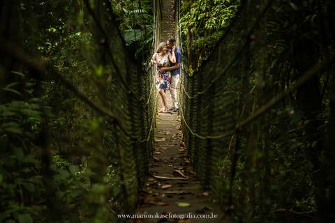 Ensaio de Pré Wedding no Parque das Neblinas'