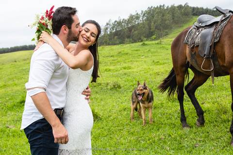 Pré Wedding em Pinhalzinho em meio a natureza com Mario Nakase Fotografia'