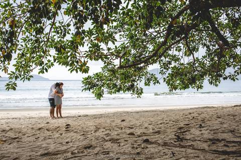 Ensaio de gestante na praia por Mario Nakase Fotografia'