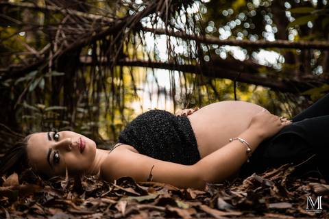 #marionakasefotografia #fotoearte #fotografia #ensaio #ensaiodegestante #mamae #gravida #guararema #mogidascruzes #sp'