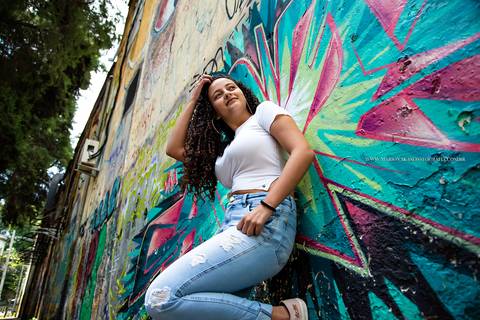 #marionakasefotografia #fotoearte #fotografia #ensaio #ensaiofotografico #becodobatman #street #cores #sp'