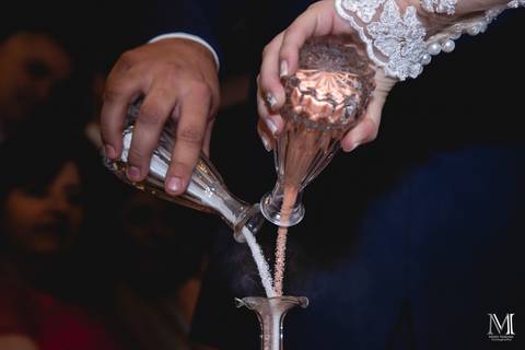 #marionakasefotografia #fotoearte #miniwedding #wedding #casamento #minicasamento #cocobambu #sp #mogidascruzes #noivos #noiva #bride #vestidodenoiva #fotodecasamento #fotografia #photography #fotografo'