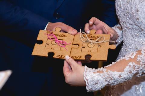 #marionakasefotografia #fotoearte #miniwedding #wedding #casamento #minicasamento #cocobambu #sp #mogidascruzes #noivos #noiva #bride #vestidodenoiva #fotodecasamento #fotografia #photography #fotografo'