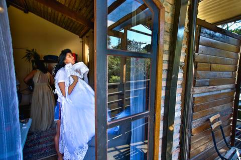 Foto por Mario Nakase, Casamento de Rita e Luidi, Casarão La Villa, Mogi das Cruzes, COVID 19, adienaocancele, making of da Noiva'