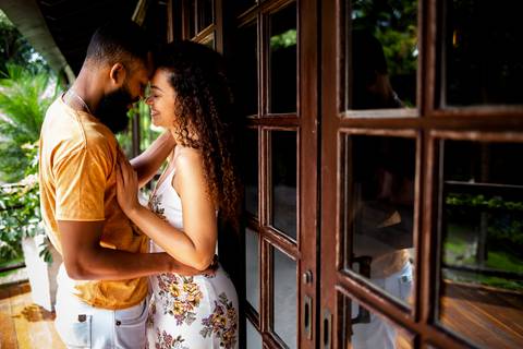 Ensaio de Pré Casamento da Fernanda e Rodrigo na Casa Giardino. Fotos de Mogi das Cruzes SP. Mogi das Cruzes'