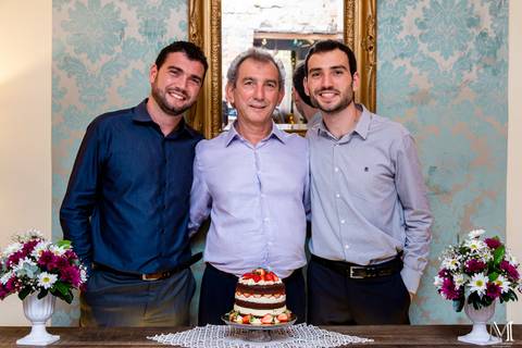 Ensaio Fotográfico de Bodas de Rubi feito no restaurante O Bistro em Mogi das Cruzes feitas por Mario Nakase Fotografia'